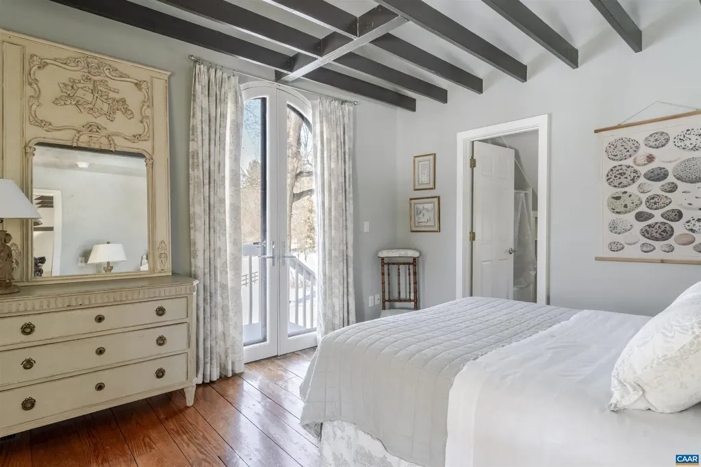 1293 Hammocks Gap Road Charlottesville VA 22911