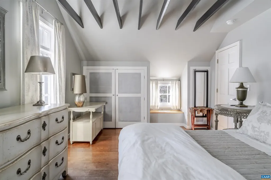 1293 Hammocks Gap Road Charlottesville VA 22911