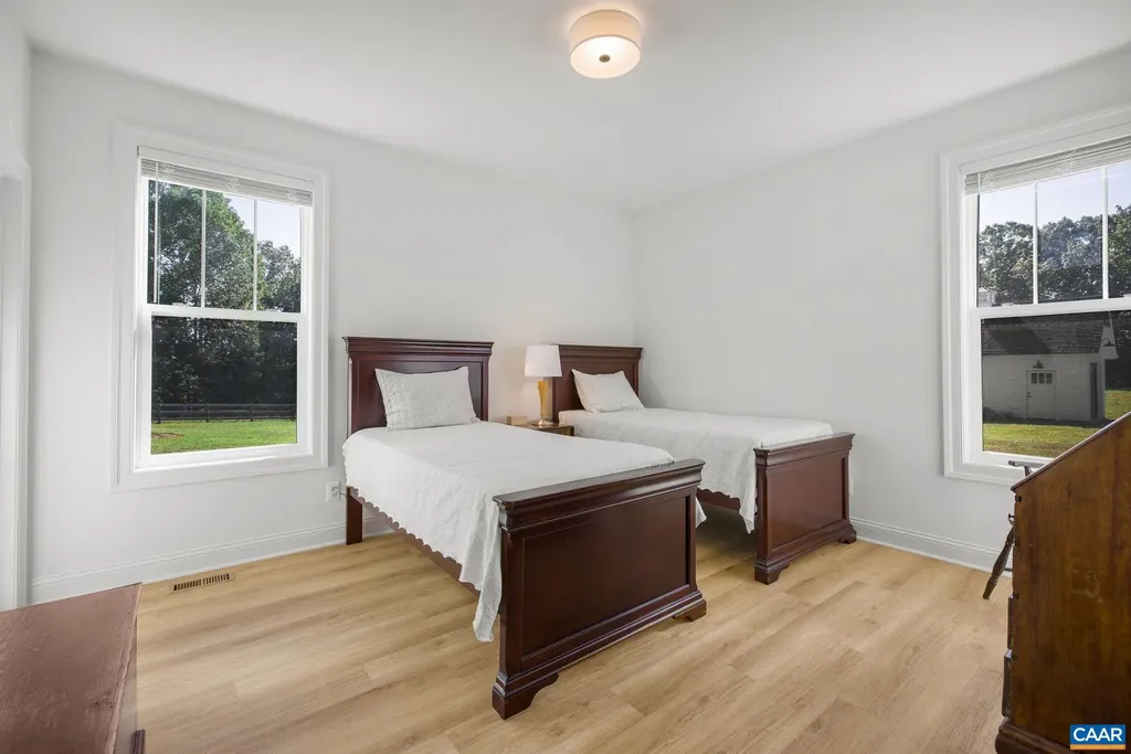 1570 James River Road Scottsville VA 24590