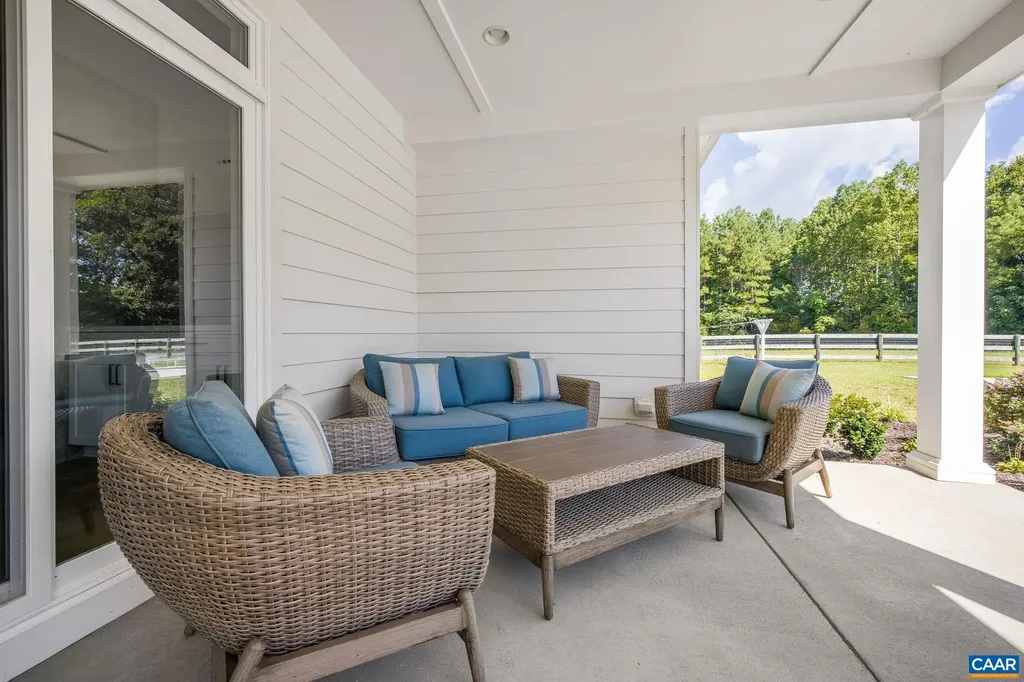 1570 James River Road Scottsville VA 24590