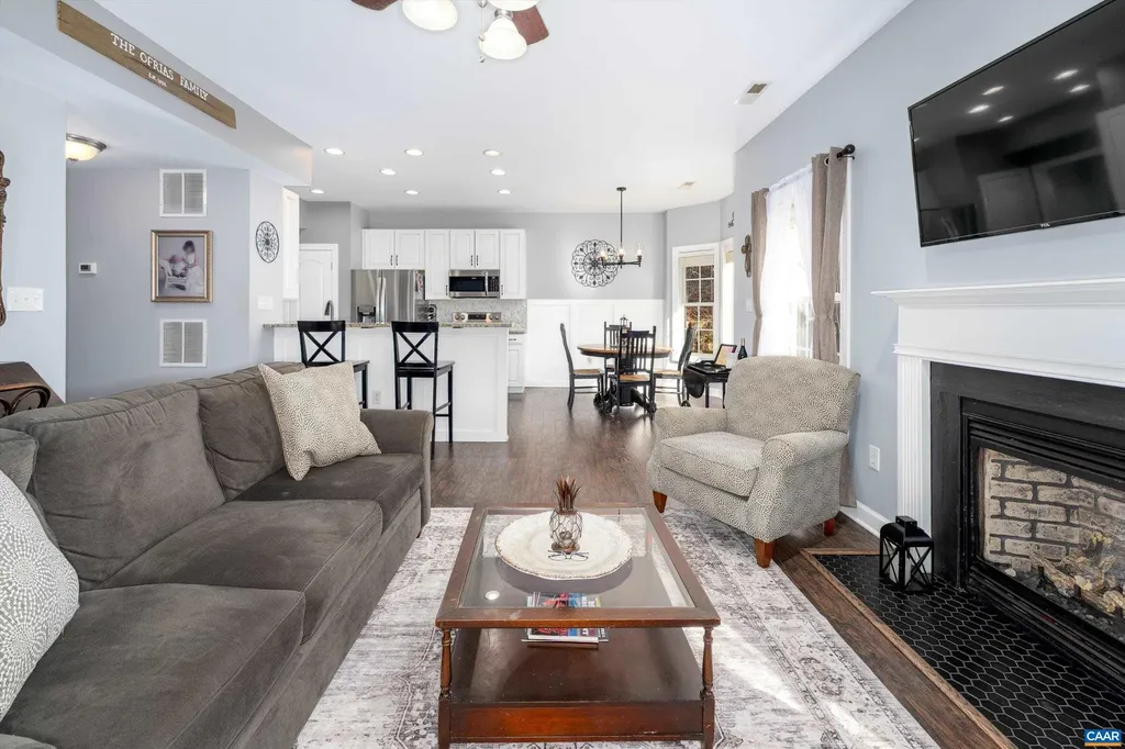 1405 Amber Ridge Road Charlottesville VA 22901