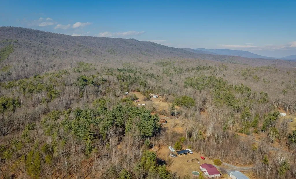 10677 Allman Road Dayton VA 22821