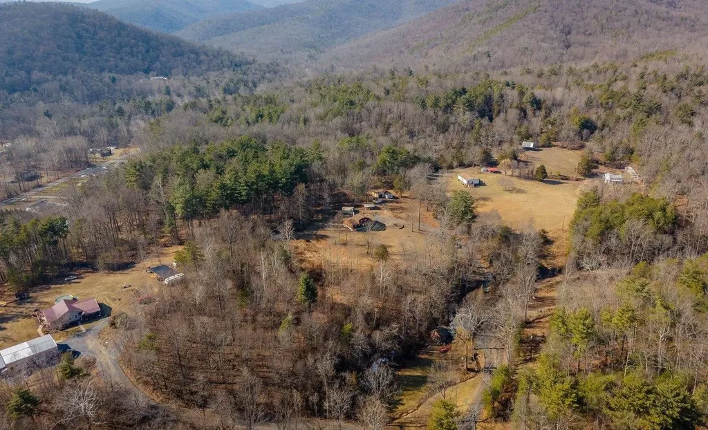 10677 Allman Road Dayton VA 22821