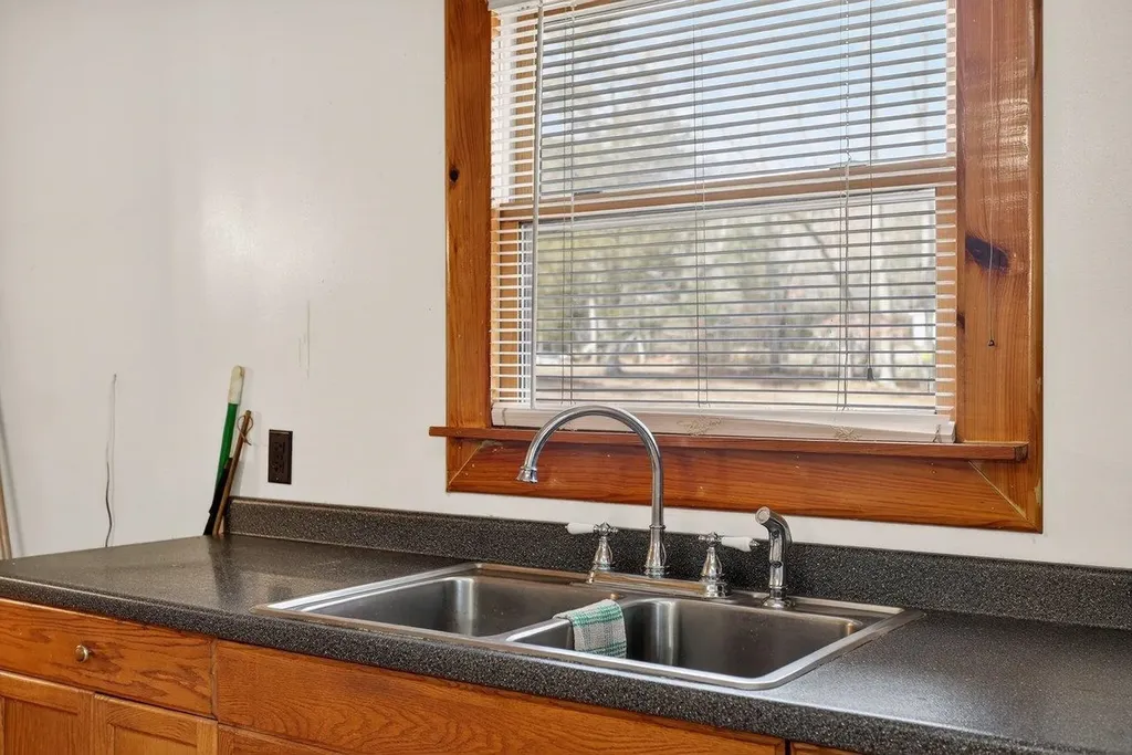 10677 Allman Road Dayton VA 22821