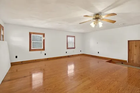 10677 Allman Road Dayton VA 22821