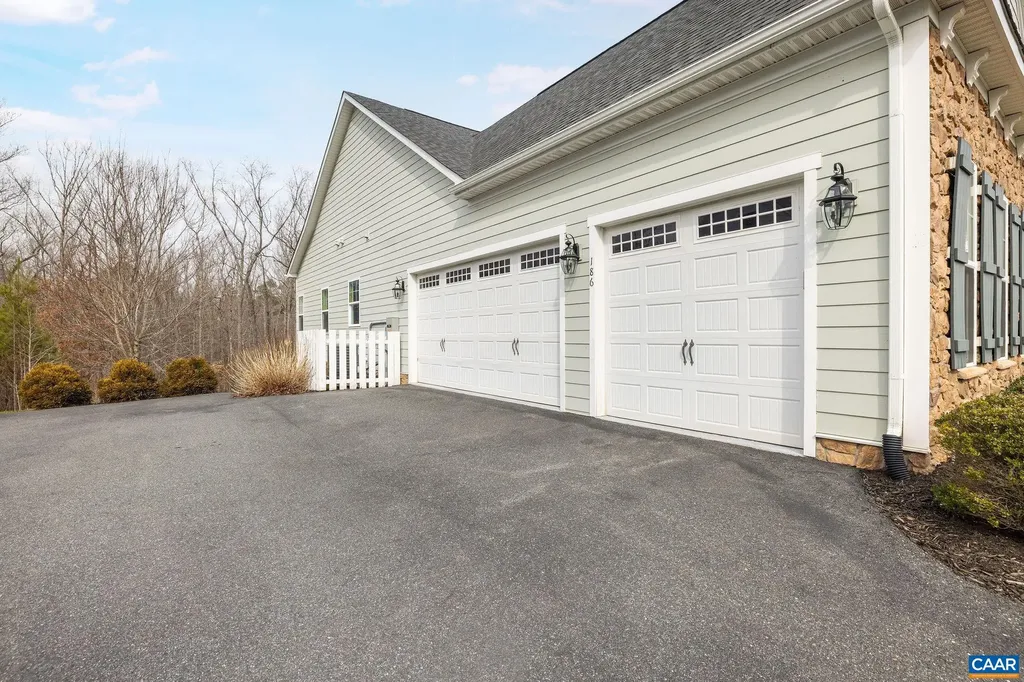 186 Blackberry Place Zion Crossroads VA 22942