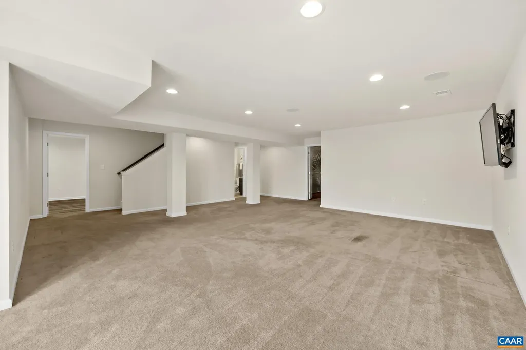 69 Ridgemont Road Ruckersville VA 22968