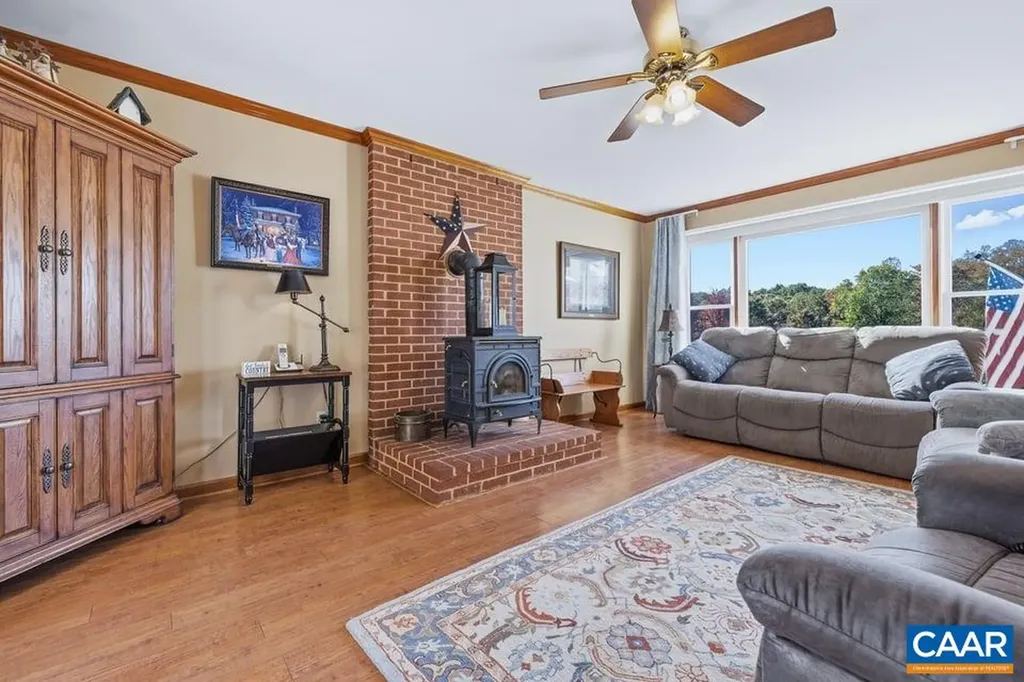 79 Hidden Valley Court Palmyra VA 22963