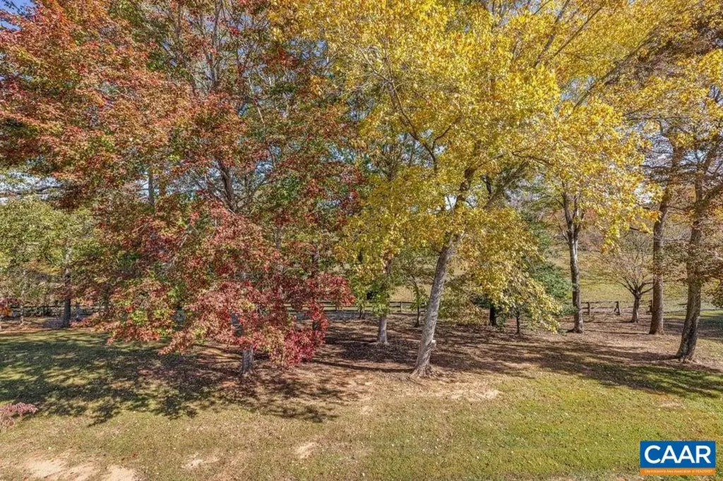 79 Hidden Valley Court Palmyra VA 22963