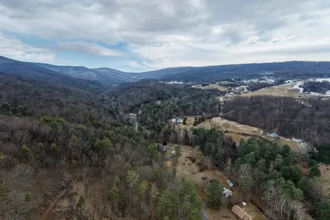 2800 Rocky Branch Road Luray VA 22835