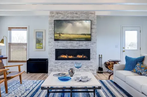 901 Riverside Avenue Grottoes VA 24441