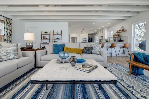 901 Riverside Avenue Grottoes VA 24441