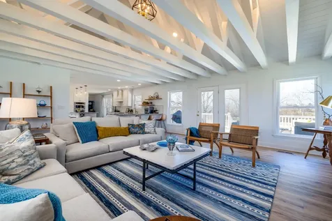 901 Riverside Avenue Grottoes VA 24441