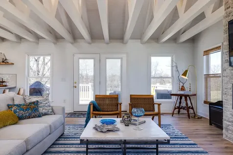 901 Riverside Avenue Grottoes VA 24441