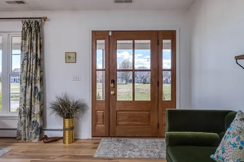 901 Riverside Avenue Grottoes VA 24441