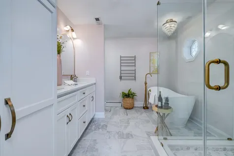 901 Riverside Avenue Grottoes VA 24441