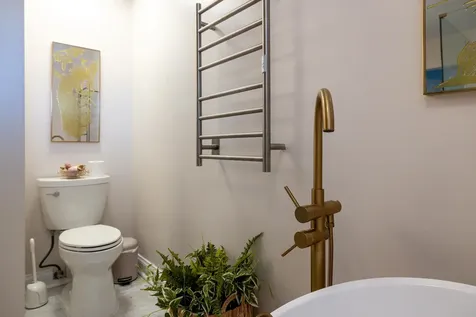 901 Riverside Avenue Grottoes VA 24441