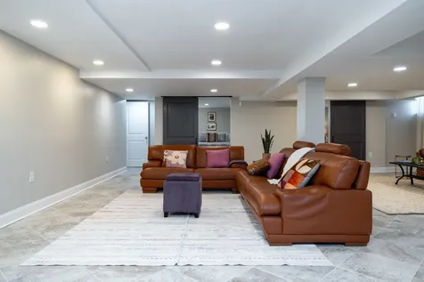 901 Riverside Avenue Grottoes VA 24441