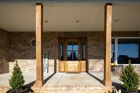 901 Riverside Avenue Grottoes VA 24441