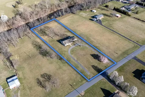 901 Riverside Avenue Grottoes VA 24441