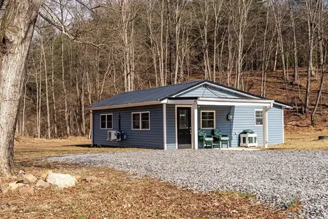 29 Shenandoah Mountain Road Sugar Grove WV 26815