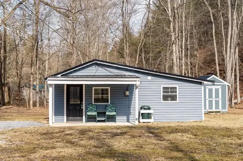 29 Shenandoah Mountain Road Sugar Grove WV 26815