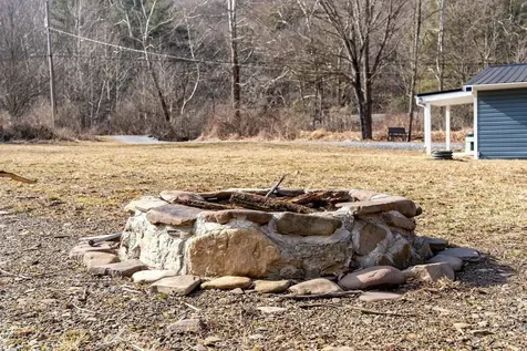 29 Shenandoah Mountain Road Sugar Grove WV 26815