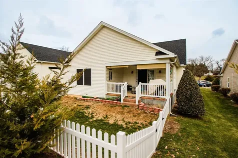 386 Hickory Grove Circle Harrisonburg VA 22801