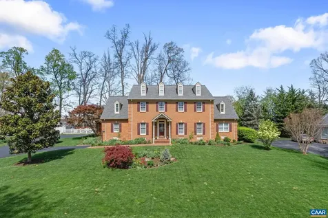 124 Pelham Woods Circle Waynesboro VA 22980
