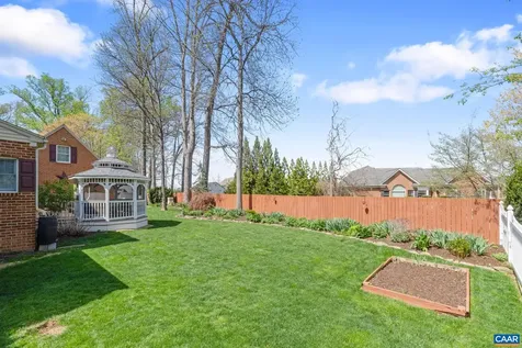 124 Pelham Woods Circle Waynesboro VA 22980