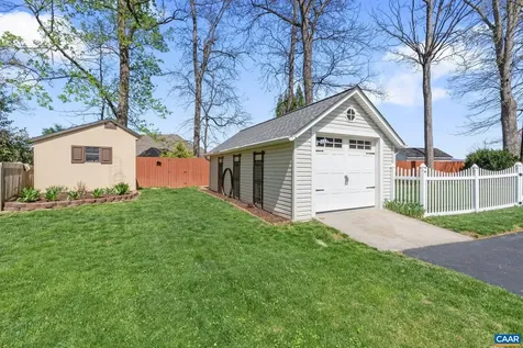 124 Pelham Woods Circle Waynesboro VA 22980