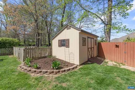 124 Pelham Woods Circle Waynesboro VA 22980