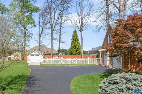 124 Pelham Woods Circle Waynesboro VA 22980
