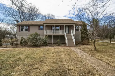 212A Bank Street W Bridgewater VA 22812