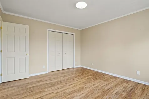 212A Bank Street W Bridgewater VA 22812