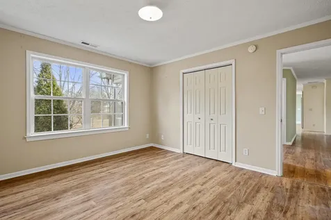 212A Bank Street W Bridgewater VA 22812