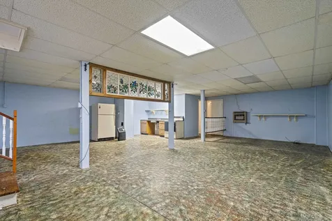 212A Bank Street W Bridgewater VA 22812