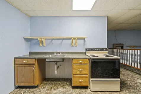 212A Bank Street W Bridgewater VA 22812