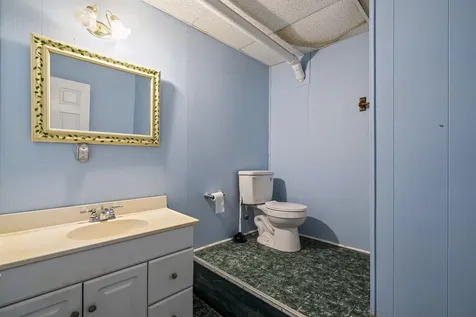 212A Bank Street W Bridgewater VA 22812