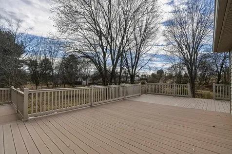 212A Bank Street W Bridgewater VA 22812