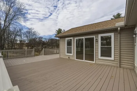 212A Bank Street W Bridgewater VA 22812