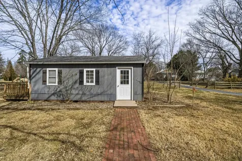 212A Bank Street W Bridgewater VA 22812
