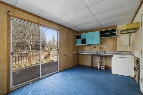 212A Bank Street W Bridgewater VA 22812