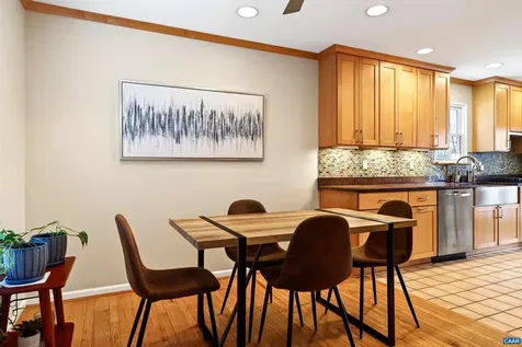 102 Slate Place Charlottesville VA 22902