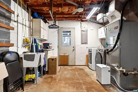 102 Slate Place Charlottesville VA 22902