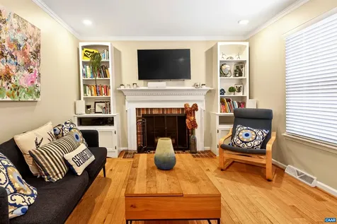 102 Slate Place Charlottesville VA 22902