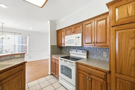 620 Mason Street Dayton VA 22821