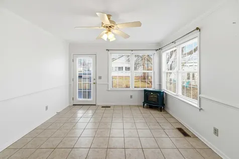 620 Mason Street Dayton VA 22821