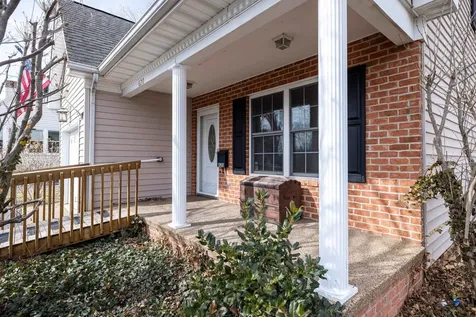 620 Mason Street Dayton VA 22821