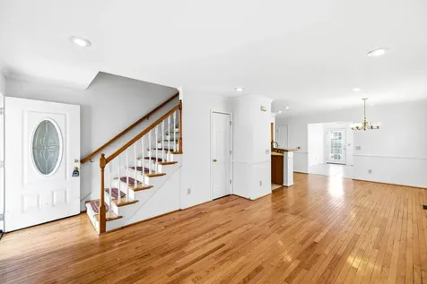 620 Mason Street Dayton VA 22821